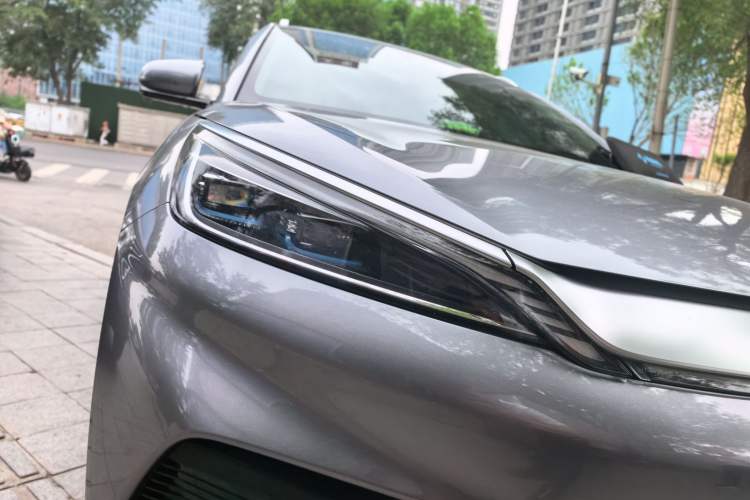 Used BYD Yuan PLUS 2022 430 km Luxury Version Right Front Headlight
