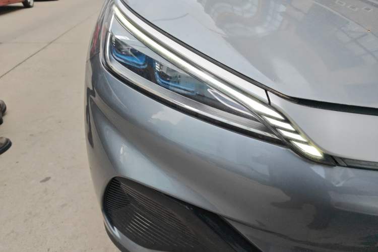 Used BYD Yuan PLUS 2022 430 km Luxury Version Right Front Headlight