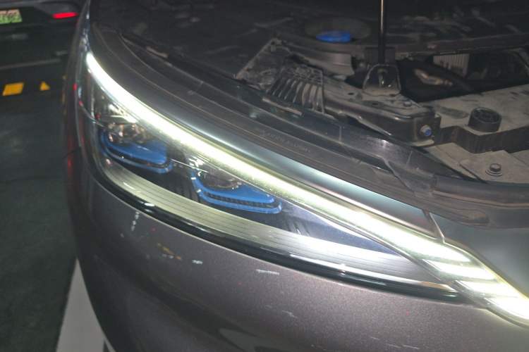 Used BYD Yuan PLUS 2022 510 km Flagship Version Right Front Headlight