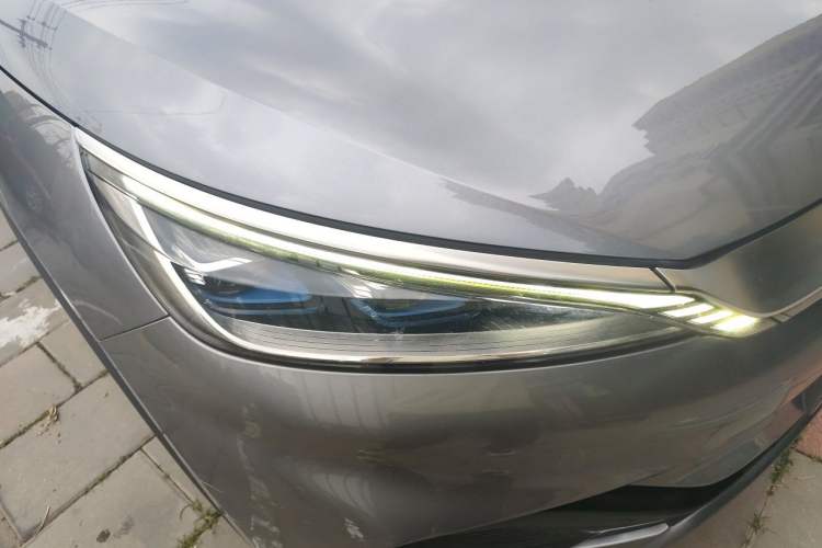 Used BYD Yuan PLUS 2022 430 km Luxury Version Right Front Headlight