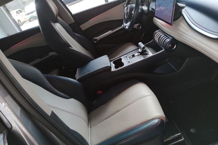 Used BYD Yuan PLUS 2022 430 km Luxury Version Right Front Seat