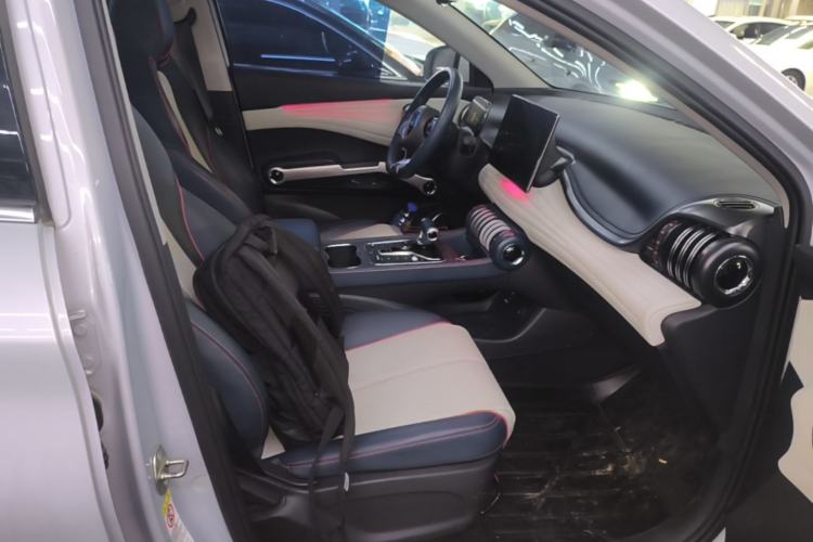 Used BYD Yuan PLUS 2022 430 km Luxury Version Right Front Seat