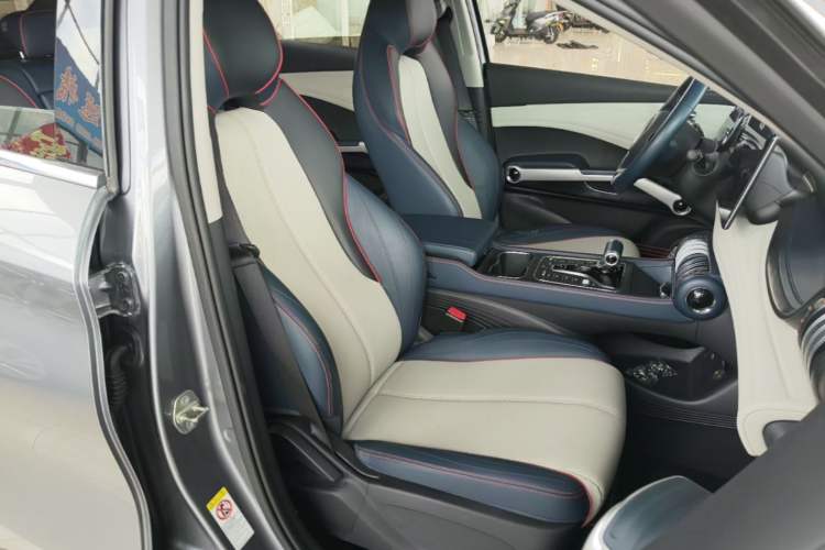 Used BYD Yuan PLUS 2022 510 km Luxury Version Right Front Seat