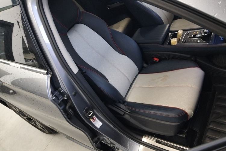 Used BYD Yuan PLUS 2022 510 km Flagship Version Right Front Seat