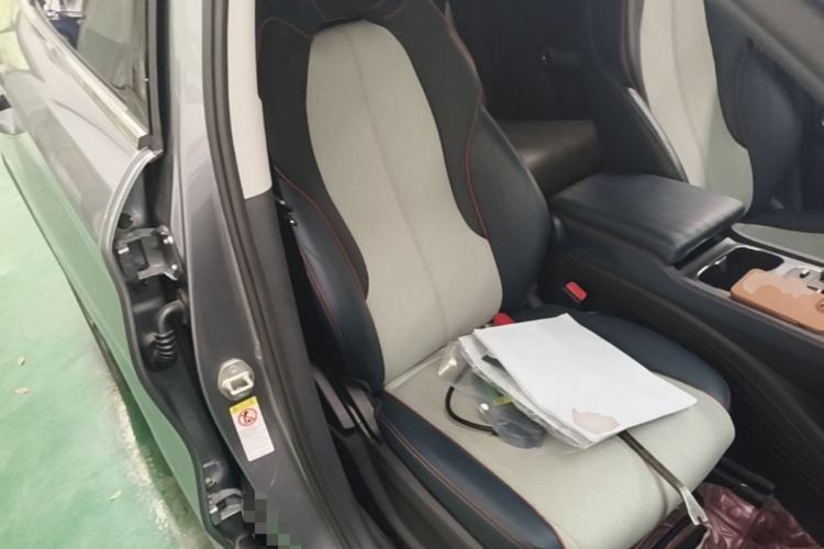 Used BYD Yuan PLUS 2022 510 km Flagship Version Right Front Seat