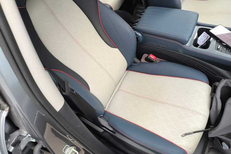 Used BYD Yuan PLUS 2022 510 km Flagship Version Right Front Seat