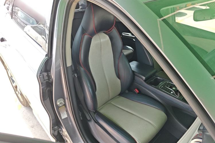 Used BYD Yuan PLUS 2022 510 km Flagship Version Right Front Seat