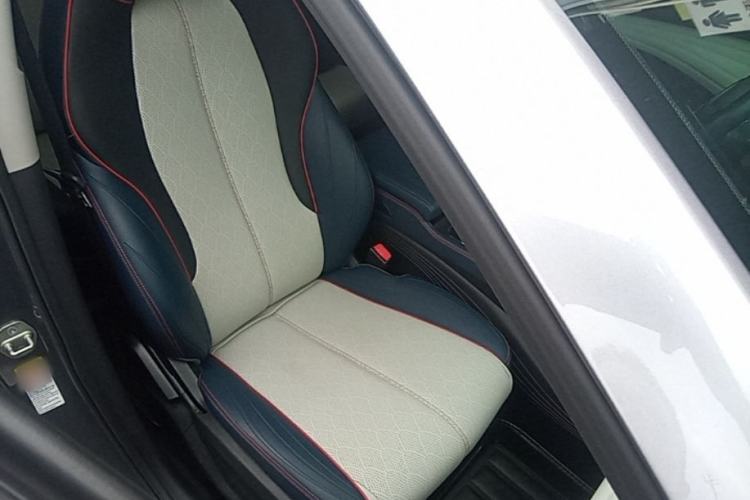 Used BYD Yuan PLUS 2022 510 km Flagship Version Right Front Seat