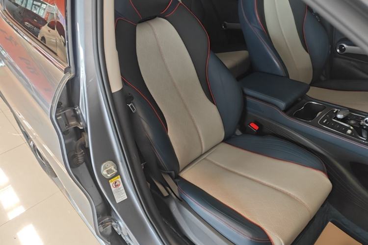 Used BYD Yuan PLUS 2022 430 km Luxury Version Right Front Seat