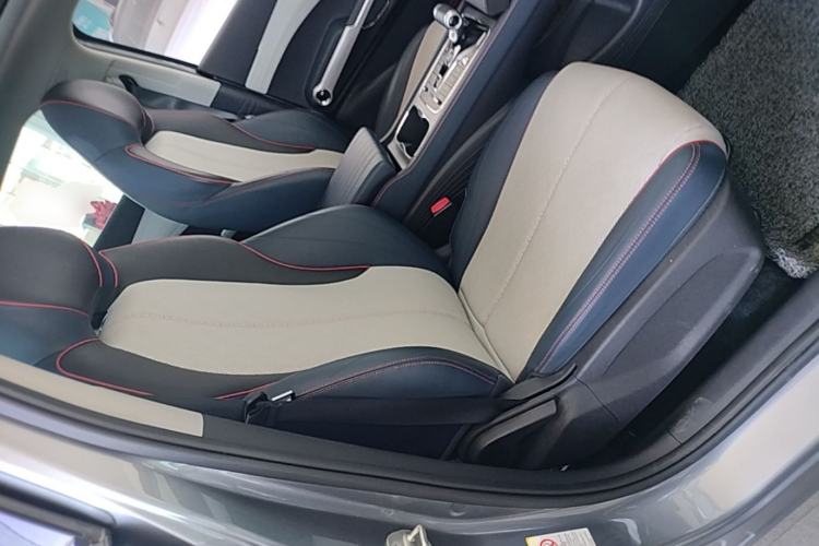 Used BYD Yuan PLUS 2022 430 km Luxury Version Right Front Seat
