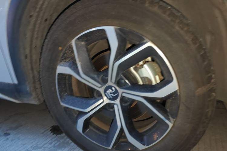 Used BYD Yuan PLUS 2022 510 km Luxury Version Right Front Wheel Hub