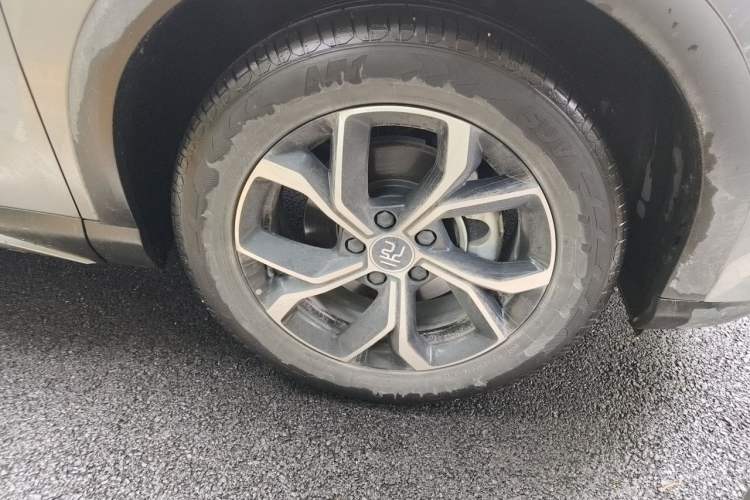 Used BYD Yuan PLUS 2022 510 km Luxury Version Right Front Wheel Hub