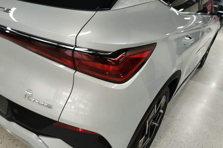Used BYD Yuan PLUS 2022 510 km Flagship Version Right Rear Taillight