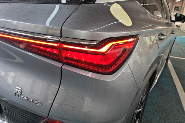 Used BYD Yuan PLUS 2022 510 km Flagship Version Right Rear Taillight