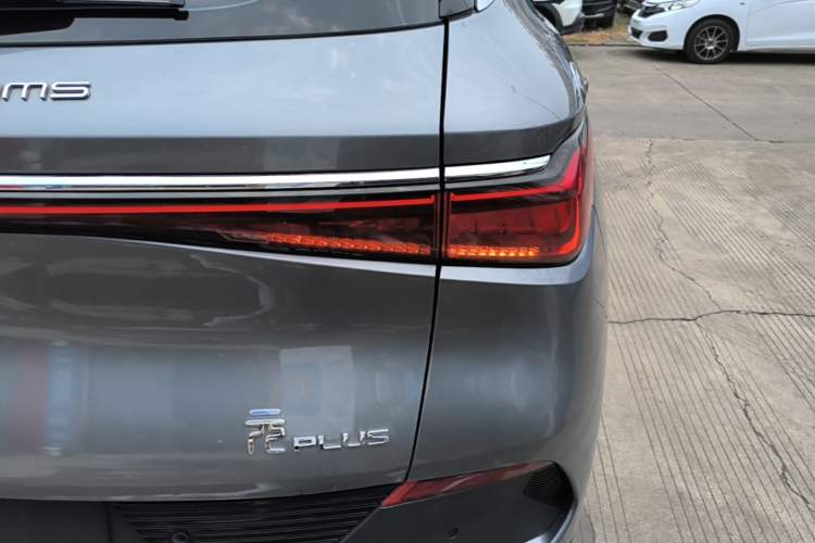 Used BYD Yuan PLUS 2022 430 km Luxury Version Right Rear Taillight