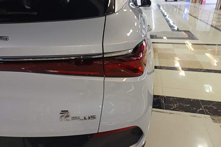 Used BYD Yuan PLUS 2022 430 km Luxury Version Right Rear Taillight