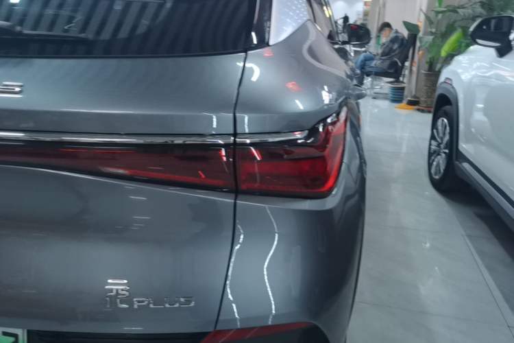 Used BYD Yuan PLUS 2022 510 km Flagship Version Right Rear Taillight