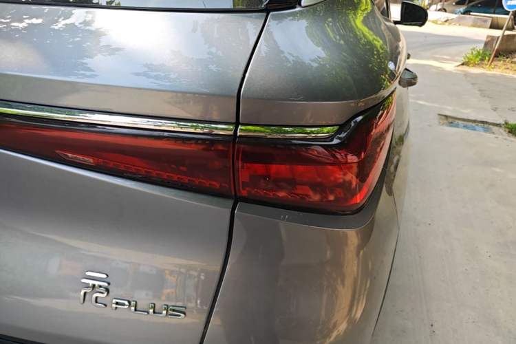 Used BYD Yuan PLUS 2022 510KM Flagship PLUS Right Rear Taillight