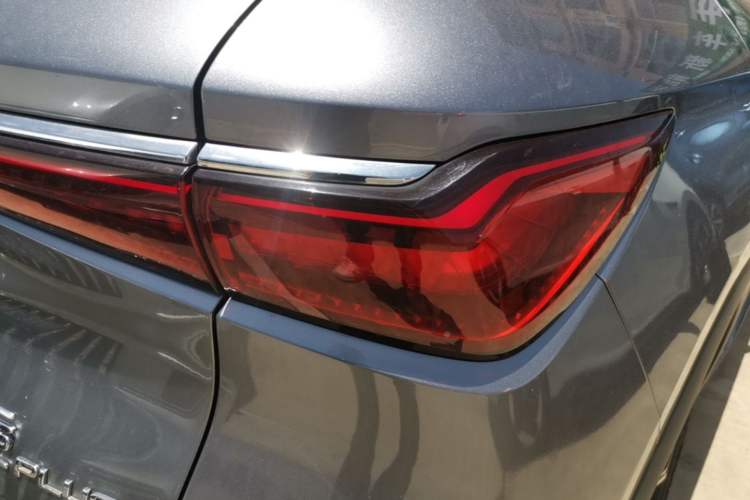 Used BYD Yuan PLUS 2022 510 km Flagship Version Right Rear Taillight