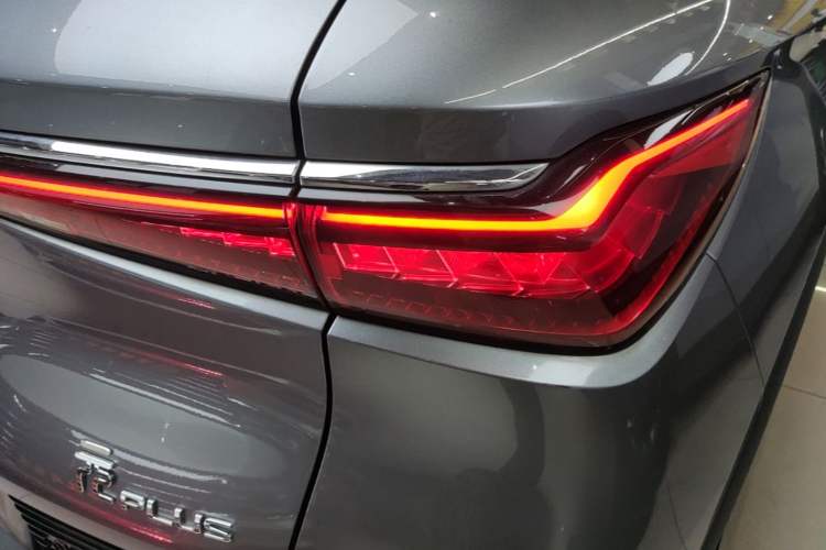 Used BYD Yuan PLUS 2022 510 km Flagship Version Right Rear Taillight