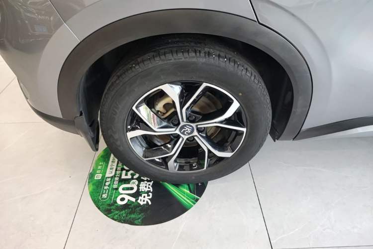 Used BYD Yuan PLUS 2022 430 km Luxury Version Right Rear Wheel Hub