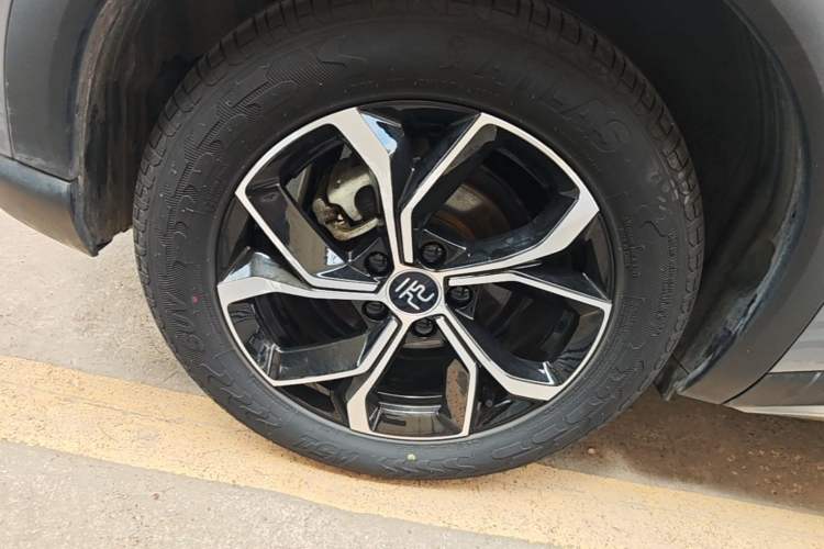Used BYD Yuan PLUS 2022 430 km Luxury Version Right Rear Wheel Hub