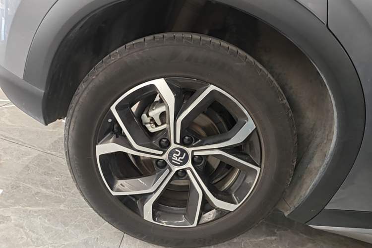 Used BYD Yuan PLUS 2022 430 km Luxury Version Right Rear Wheel Hub