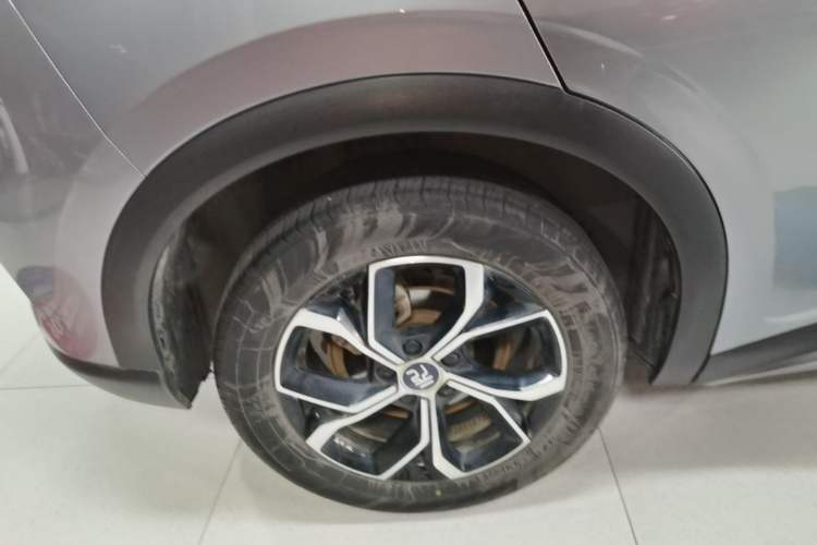Used BYD Yuan PLUS 2022 430 km Luxury Version Right Rear Wheel Hub