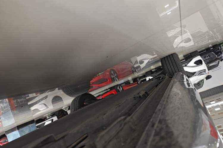 Used BYD Yuan PLUS 2022 510 km Flagship Version Right Side Sill
