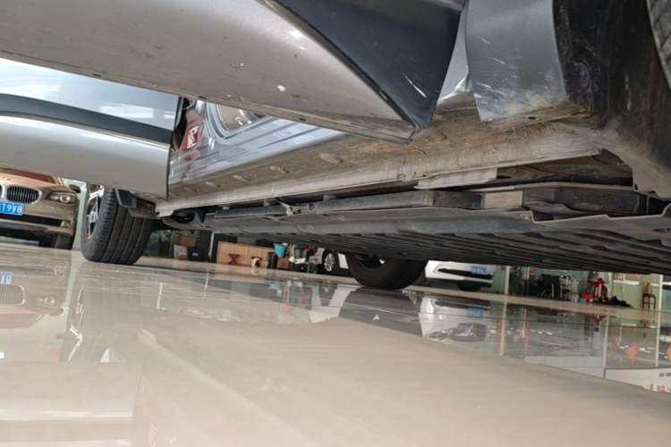 Used BYD Yuan PLUS 2022 430 km Luxury Version Right Side Sill