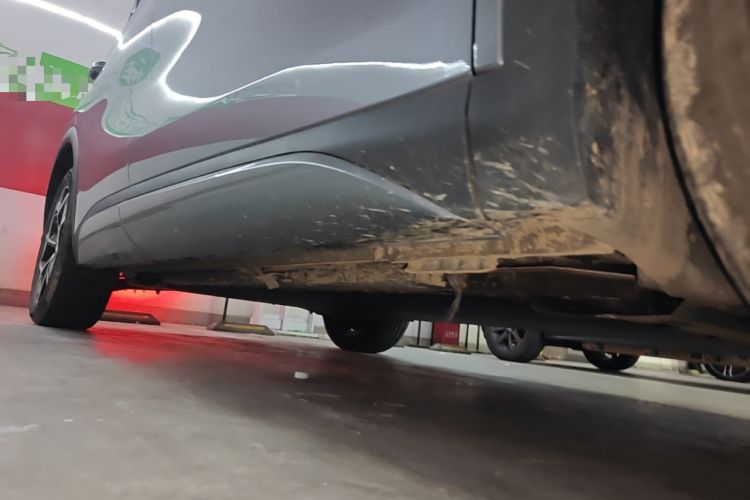Used BYD Yuan PLUS 2022 510 km Flagship Version Right Side Sill