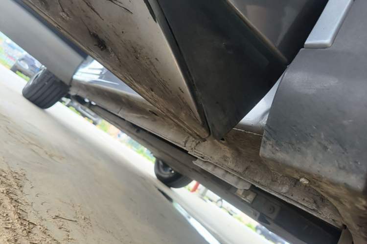Used BYD Yuan PLUS 2022 430 km Luxury Version Right Side Sill
