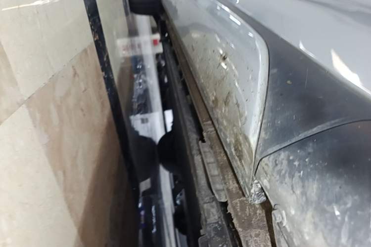 Used BYD Yuan PLUS 2022 430 km Luxury Version Right Side Sill