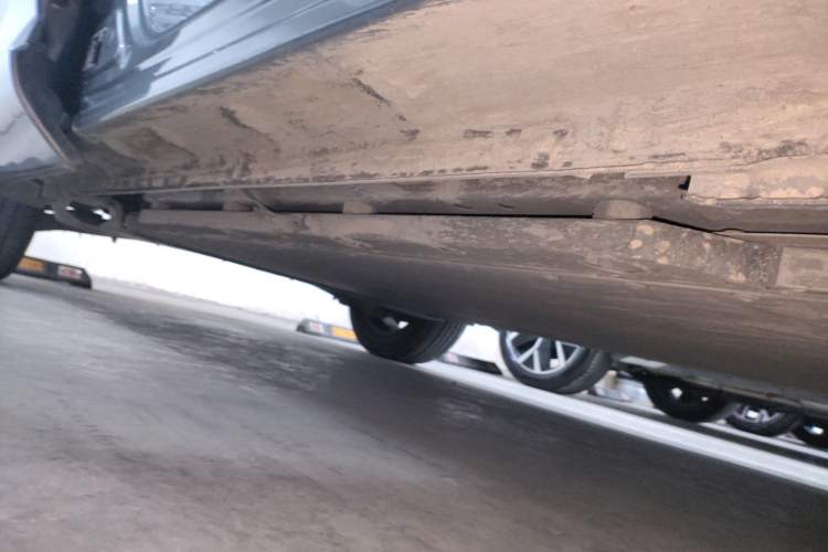 Used BYD Yuan PLUS 2022 430 km Luxury Version Right Side Sill