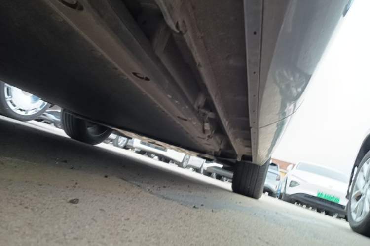 Used BYD Yuan PLUS 2022 510 km Flagship Version Right Side Sill