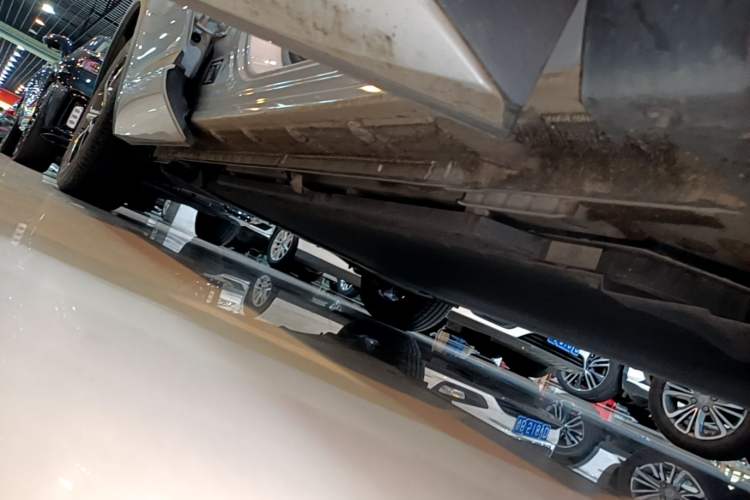 Used BYD Yuan PLUS 2022 430 km Luxury Version Right Side Sill