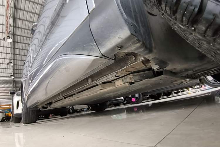 Used BYD Yuan PLUS 2022 430 km Luxury Version Right Side Sill