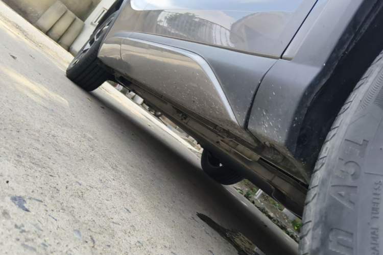 Used BYD Yuan PLUS 2022 510 km Flagship Version Right Side Sill
