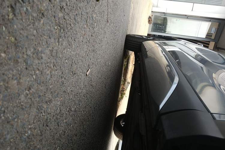 Used BYD Yuan PLUS 2022 510 km Luxury Version Right Side Sill
