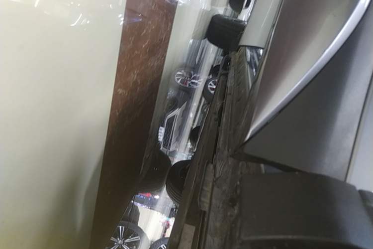 Used BYD Yuan PLUS 2022 430 km Luxury Version Right Side Sill