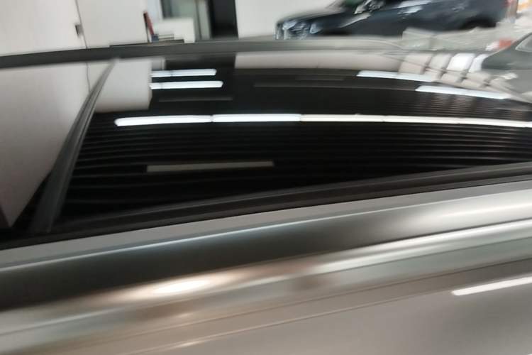 Used BYD Yuan PLUS 2022 510 km Flagship Version Roof