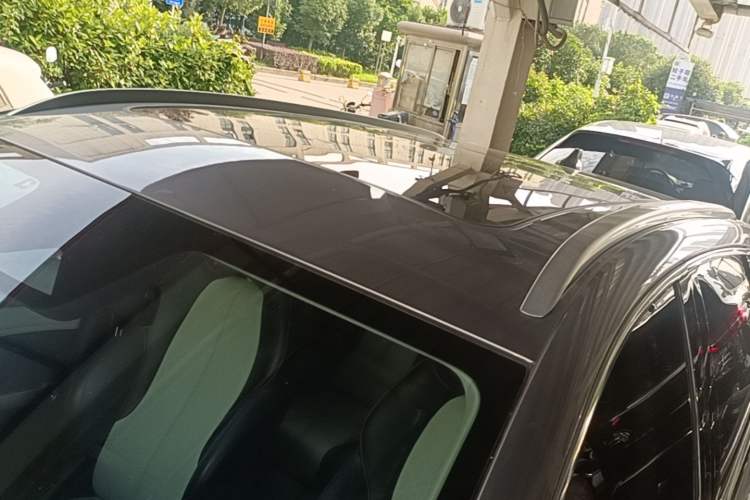 Used BYD Yuan PLUS 2022 510 km Flagship Version Roof