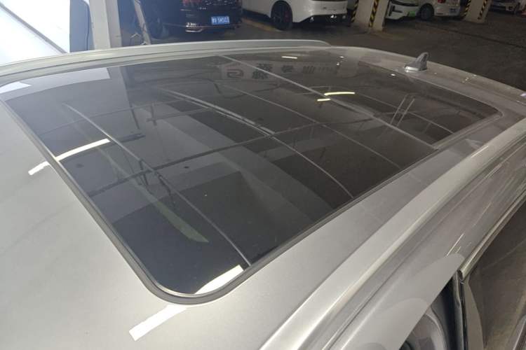 Used BYD Yuan PLUS 2022 510 km Flagship Version Roof