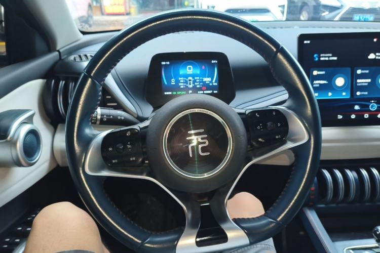 Used BYD Yuan PLUS 2022 510 km Luxury Version Steering Wheel