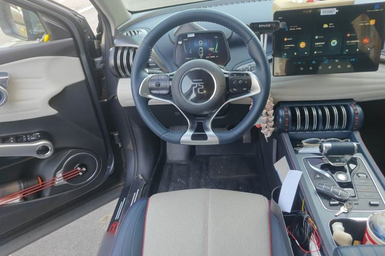 Used BYD Yuan PLUS 2022 510 km Luxury Version Steering Wheel