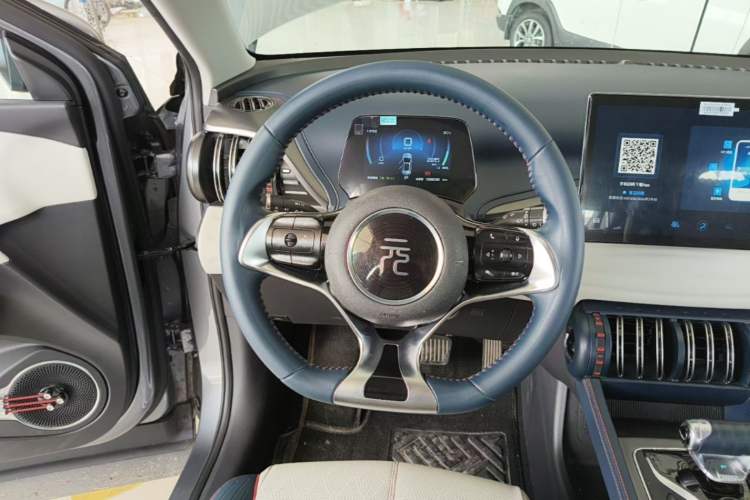 Used BYD Yuan PLUS 2022 510 km Luxury Version Steering Wheel