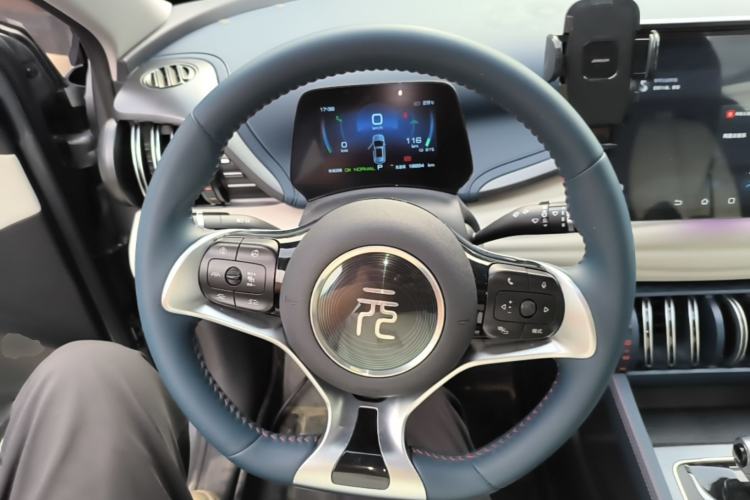Used BYD Yuan PLUS 2022 510 km Flagship Version Steering Wheel