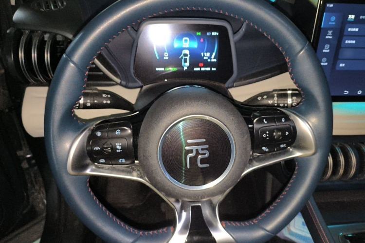 Used BYD Yuan PLUS 2022 430 km Luxury Version Steering Wheel