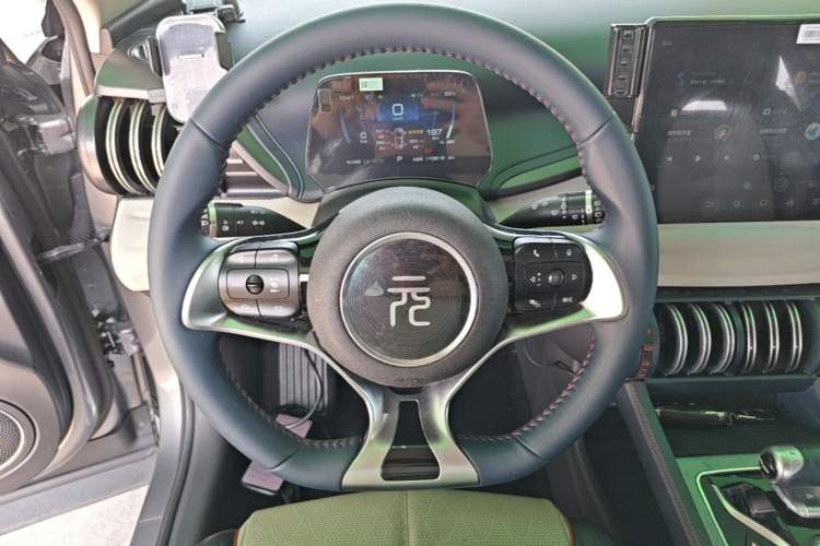 Used BYD Yuan PLUS 2022 510 km Flagship Version Steering Wheel