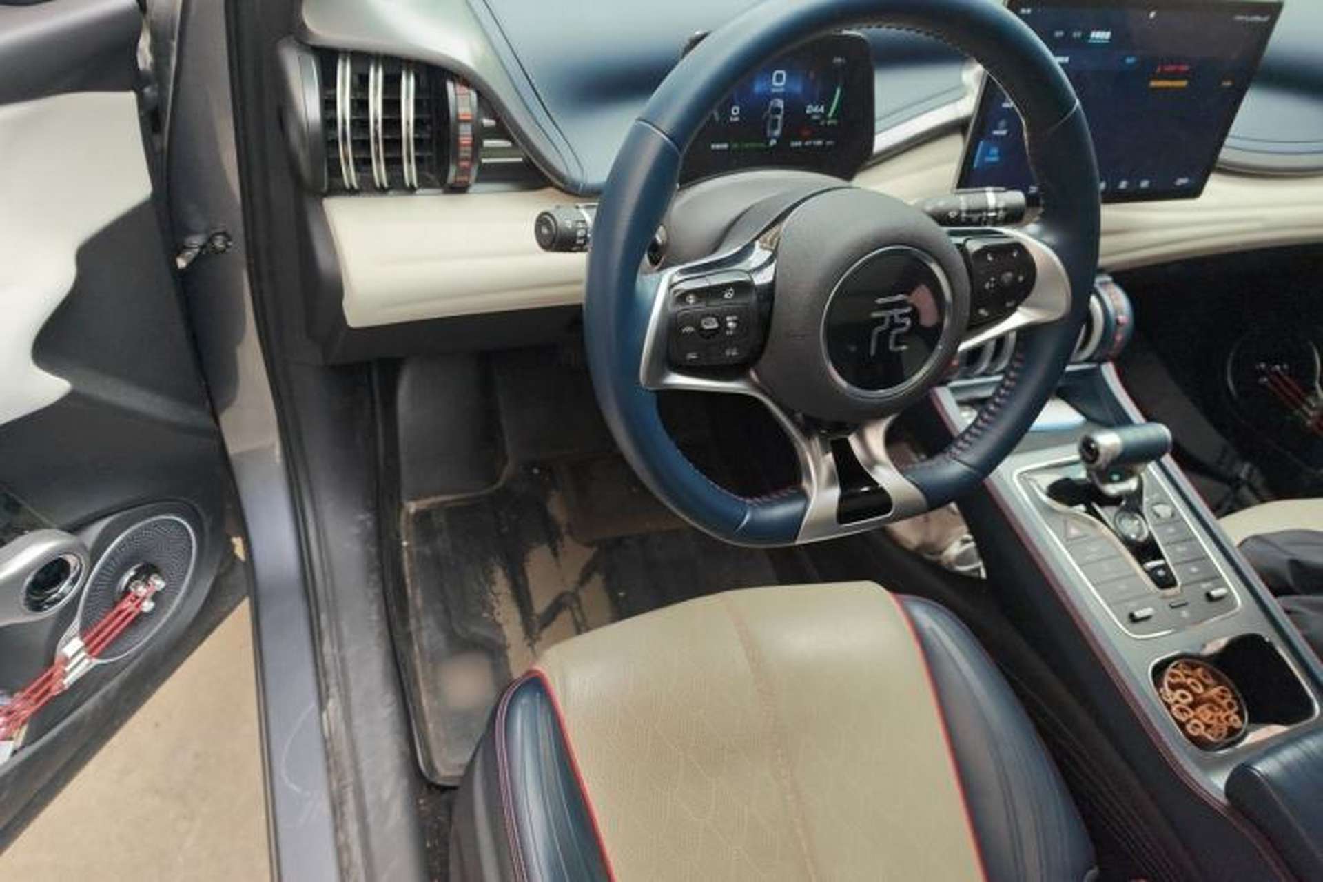 Used BYD Yuan PLUS 2022 430 km Luxury Version Steering Wheel